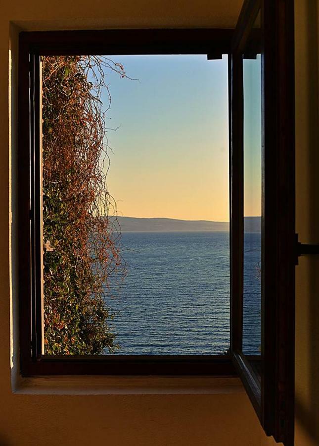 Cosy Sunset Apartment オミシュ エクステリア 写真